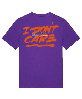 Regi - Purple 'I don't care' T-shirt