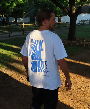 Regi - White 'Walk on water' T-shirt