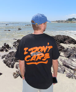 Regi - Black 'I don't care' T-shirt